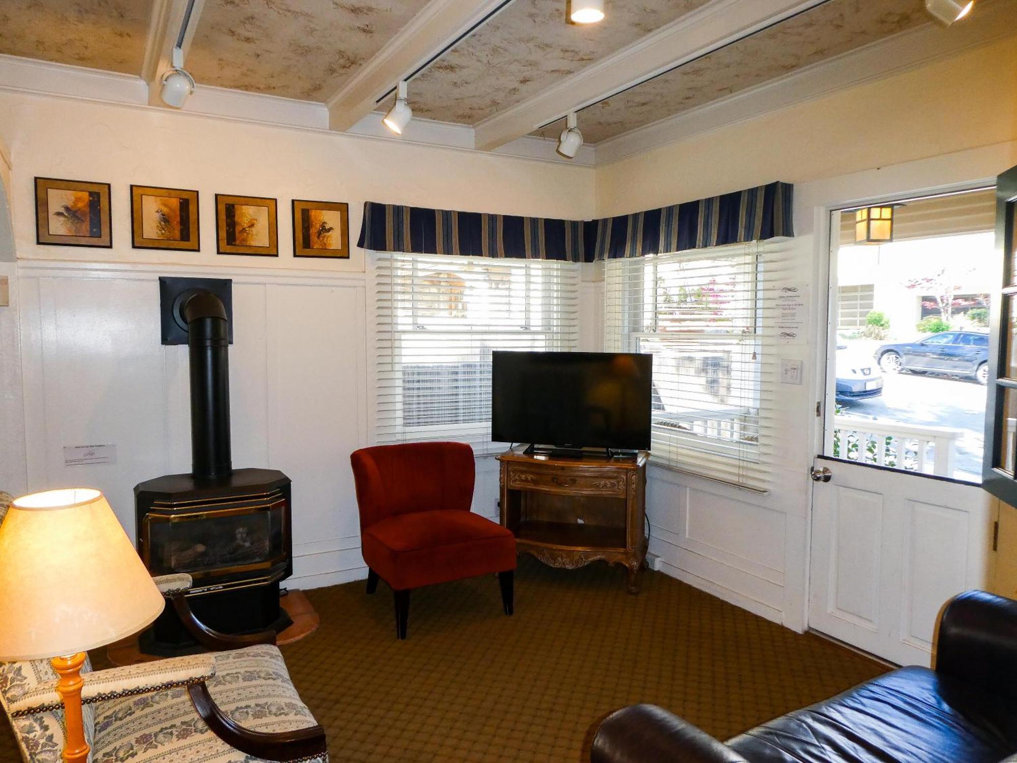 Briarwood Inn Carmel-by-the-Sea Room photo