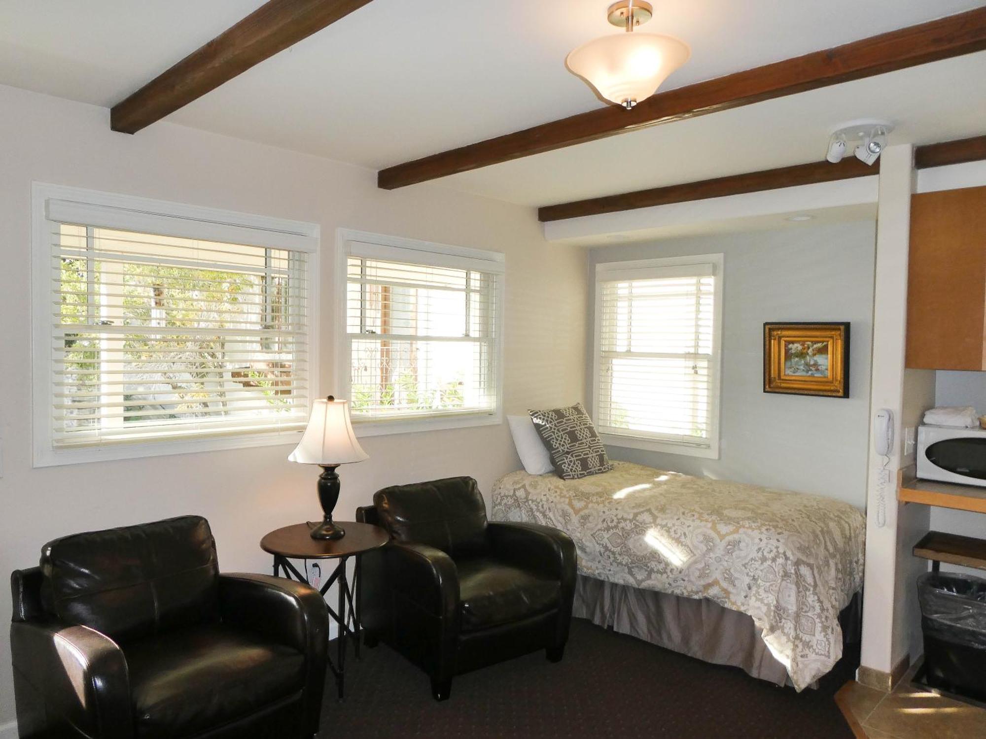 Briarwood Inn Carmel-by-the-Sea Room photo
